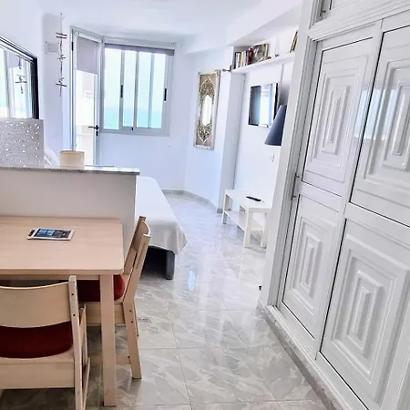 Loro * Puerto de la Cruz (Tenerife)